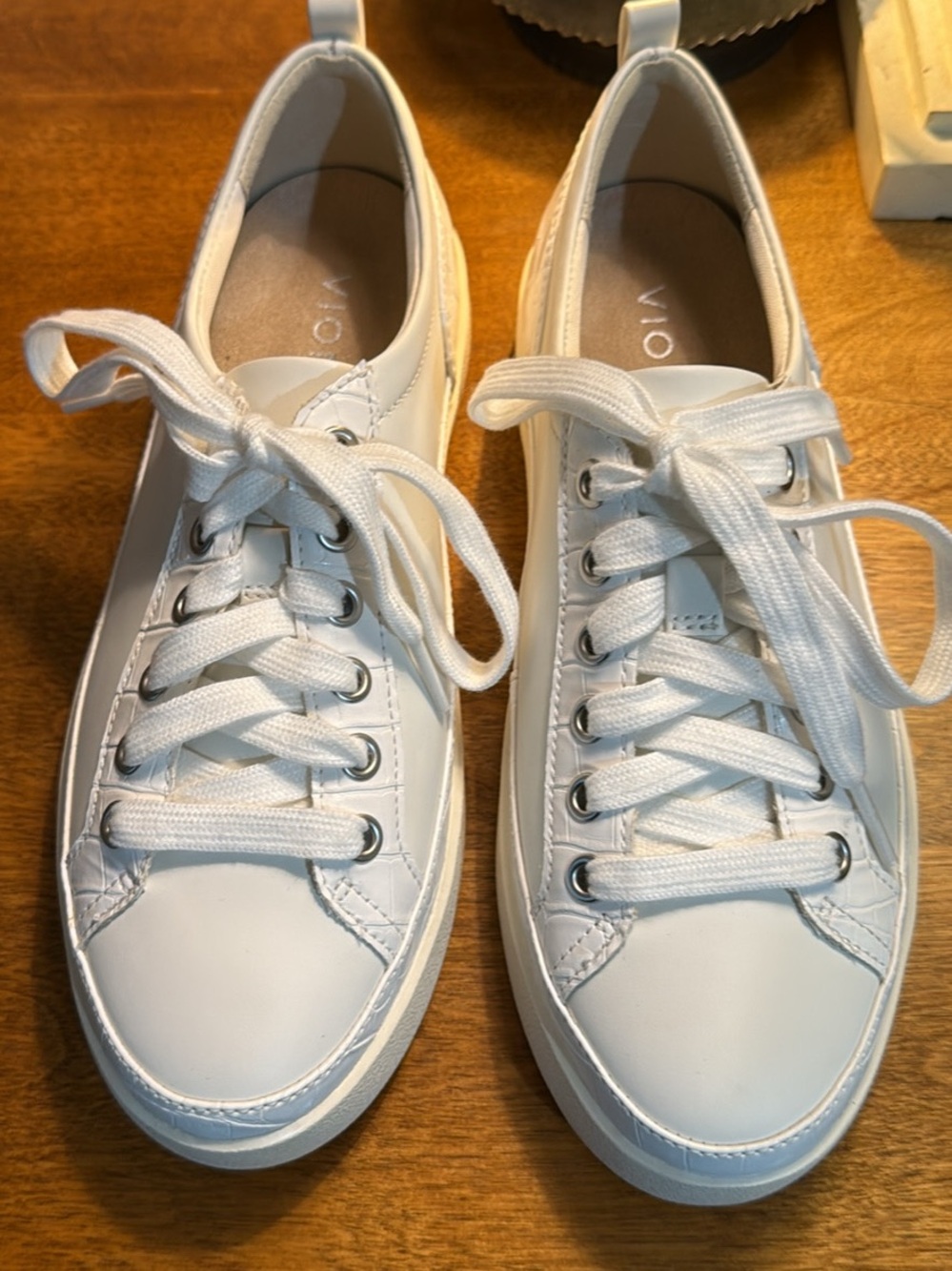 Vionic White Leather Lace-Up Platform Sneakers